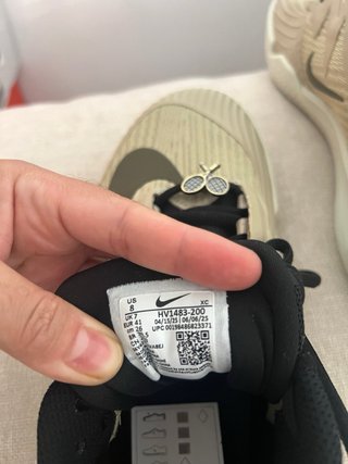 Zapatos Nike Beige y Verde Oliva