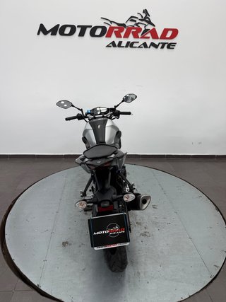 Yamaha MT-03