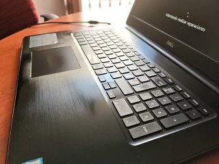 Portátil Dell Inspiron 17 Negro