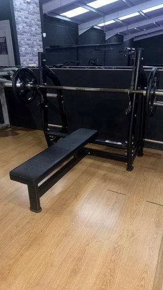 Lote de máquinas de gimnasio