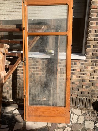 Lote de madera maciza:puertas ventanas barandilla