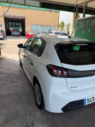 Peugeot 2008 2021