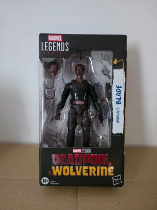 Marvel Legends Deadpool & Wolverine Blade