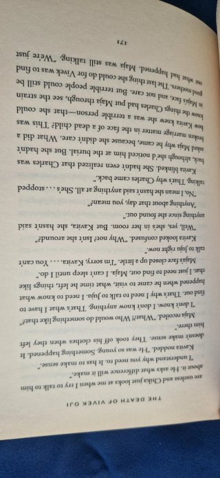 The Death of Vivek Oji libro de Akwaeke Emezi
