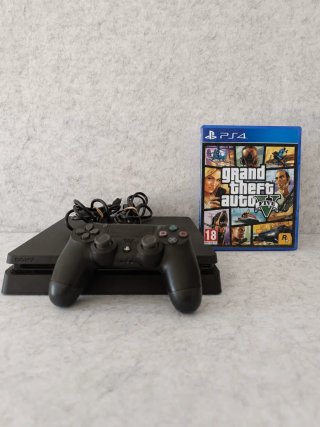 PS4 Slim + GTA V