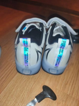 Zapatillas con ruedas para niño/niña Negociables
