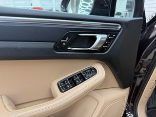 Porsche Macan 2021