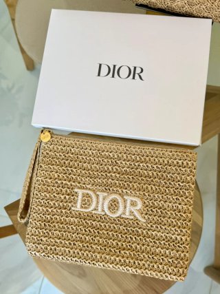 Conjunto Dior Bolso y Neceser Beige