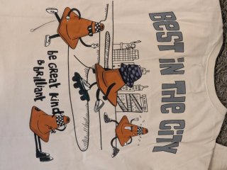 Camiseta manga larga beige con estampado de conos