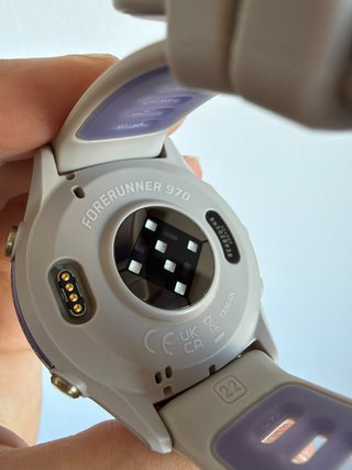 TIENDA - Garmin Forerunner 970 Dorado