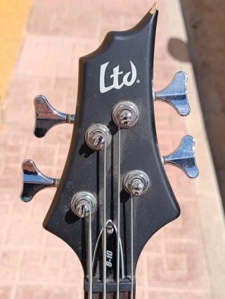 Bajo LTD B10 Negro
