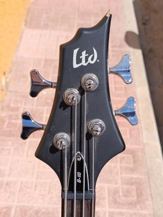 Bajo LTD B10 Negro