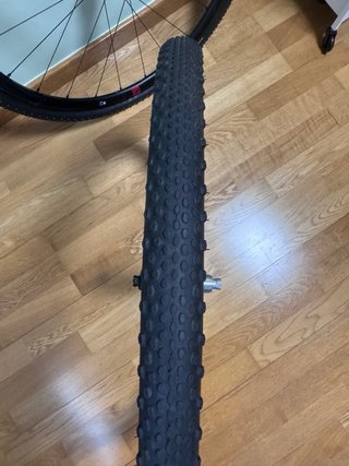 Juego de Ruedas Fulcrum Gravel + Cubiertas