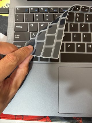 Portátil BENIRROS 15.6 Core i3 16GB RAM 512GB SSD