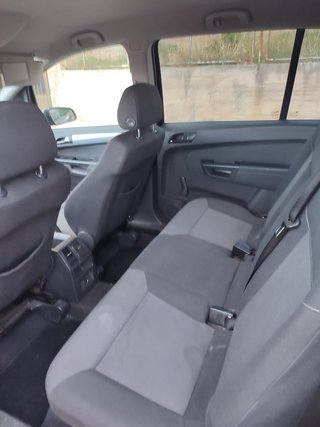 Opel Zafira 2005
