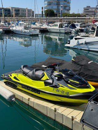 Sea-Doo RXT-X RS 300 Amarillo/Negro