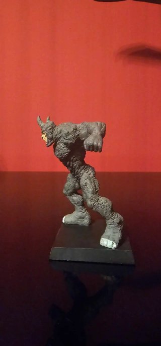 RHINO - FIGURA ESPECIAL PLOMO
