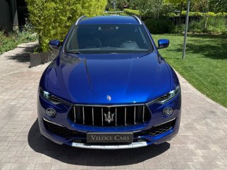Maserati Levante Maserati Levante V6 350 HP AWD GranLusso
