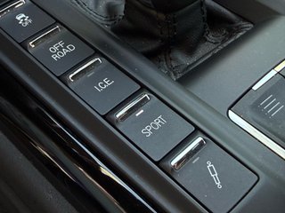 Maserati Levante Maserati Levante V6 350 HP AWD GranLusso