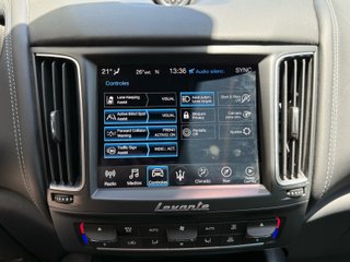 Maserati Levante Maserati Levante V6 350 HP AWD GranLusso