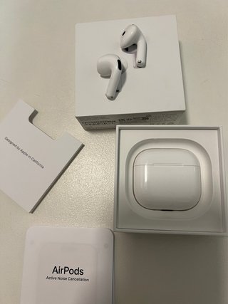 AirPods 4 Cancelación Ruido