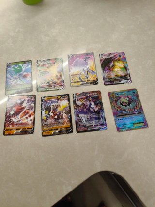 Cromos Pokémon V y VMAX