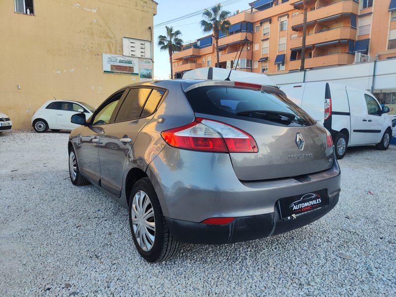 Renault Mégane 1.5 dCi Dynamique 2012, foto 4