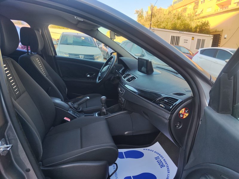 Renault Mégane 1.5 dCi Dynamique 2012, foto 8