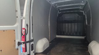 Renault Master Furg. DC T L2H2 3500 dCi 96kW (130CV)