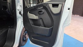 Renault Master Furg. DC T L2H2 3500 dCi 96kW (130CV)