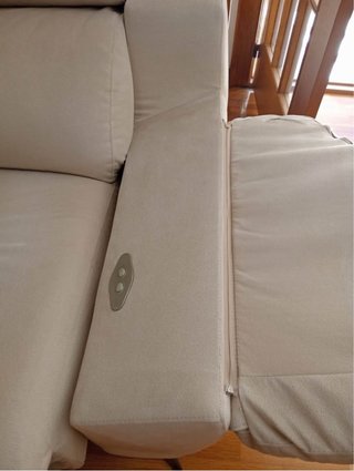 Sofá reclinable eléctrico beige
