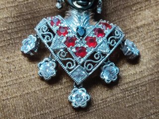 BROCHE "MORETTO" CON PEDRERIA ESTILO VENECIANO