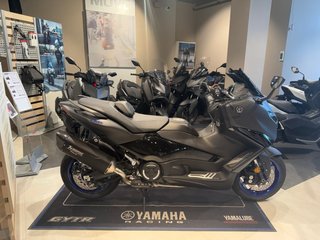 Yamaha TMAX Maxi Scooter Negra