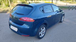 SEAT Leon 2008 2.0TDI Automático con pegatina Dgt