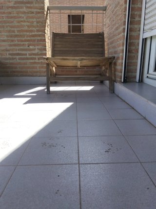 Butacón de madera muy cómodo