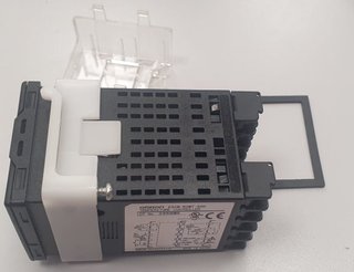 Controlador Temperatura OMRON E5CN-R2MT-500