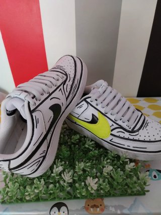 Zapatillas Nike Air pintadas a mano Talla 35,5
