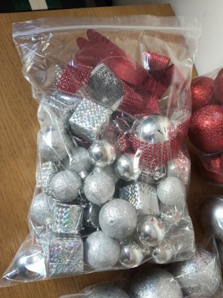 Accesorios árbol de Navidad.