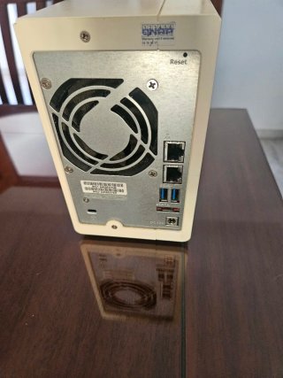 QNAP TS-231 NAS