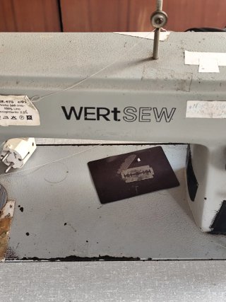 Máquina de coser industrial WertSew