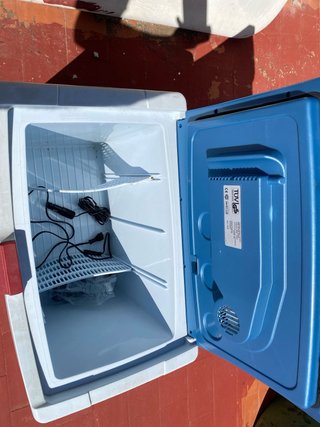 Nevera Portátil Giostyle para camper o coche