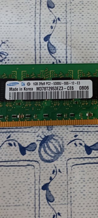 Memoria RAM Samsung 1GB DDR2 555MHz