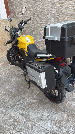 Macbor Montana 125c
