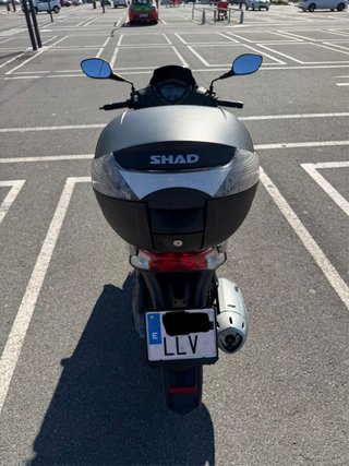 Kymco Agility City 125 Negra