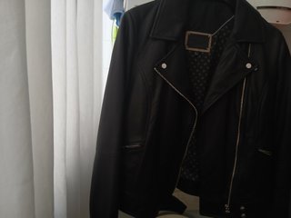 Cazadora Piel Negra Massimo Dutti Talla M