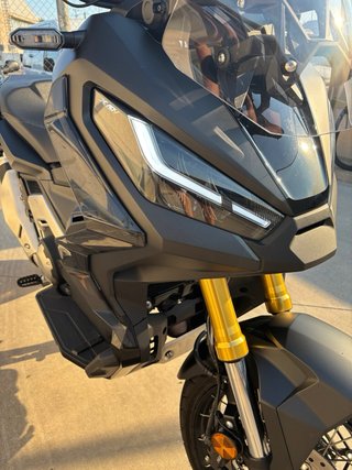 Honda XADV-750 Negra/Plata