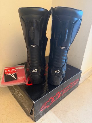 Botas nueva con etiqueta 43 smx-5