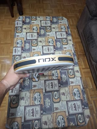 Pala Padel Nox AT10 12K