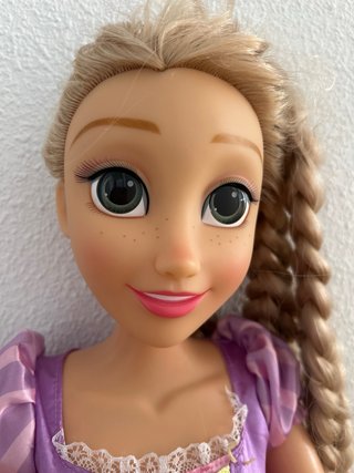 Muñeca Rapunzel Grande 80cm