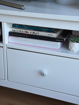 Mueble TV blanco y madera